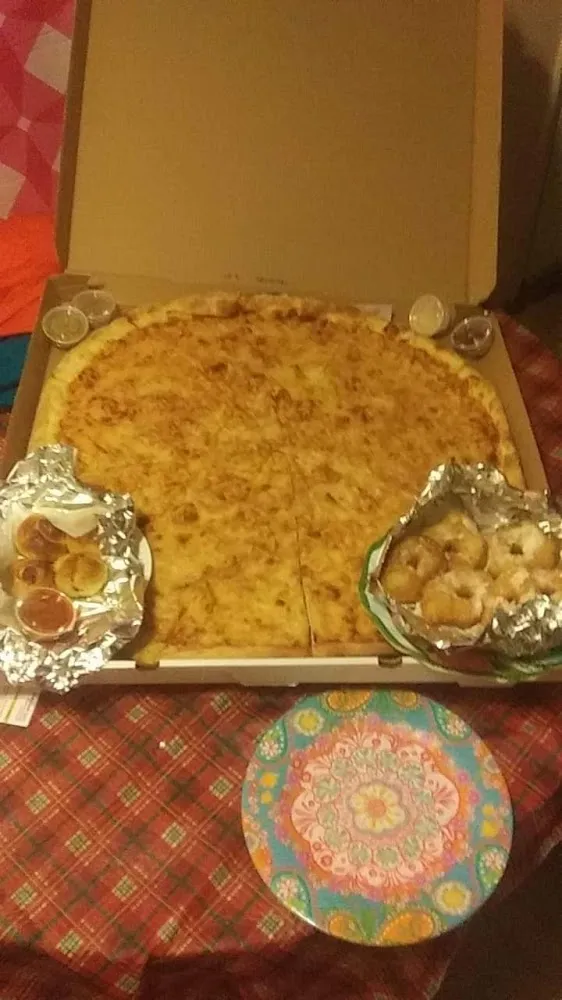 Pizza Garlic Knots & Zeppoles